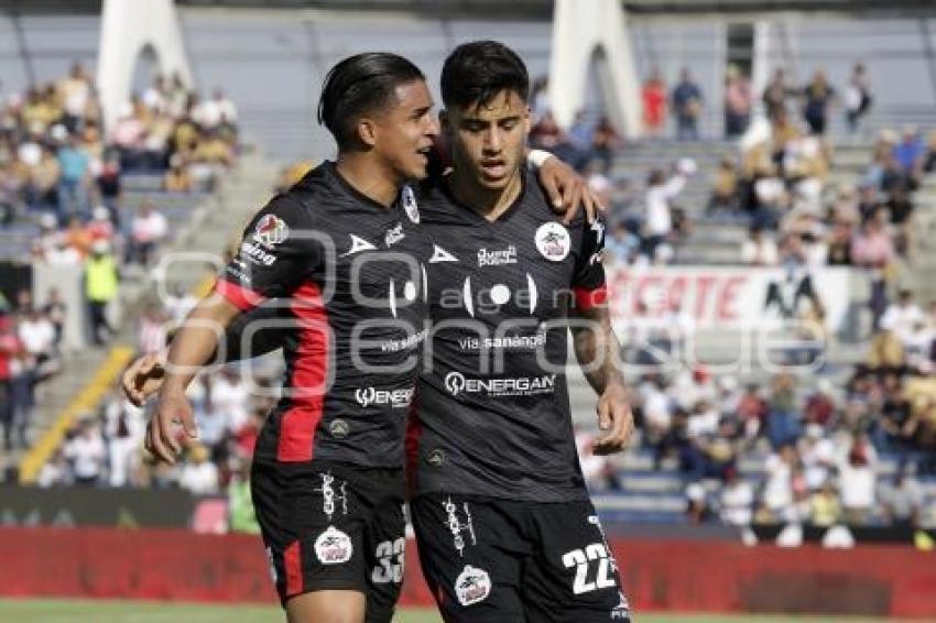 FÚTBOL . LOBOS BUAP VS PUMAS