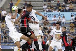 FÚTBOL . LOBOS BUAP VS PUMAS