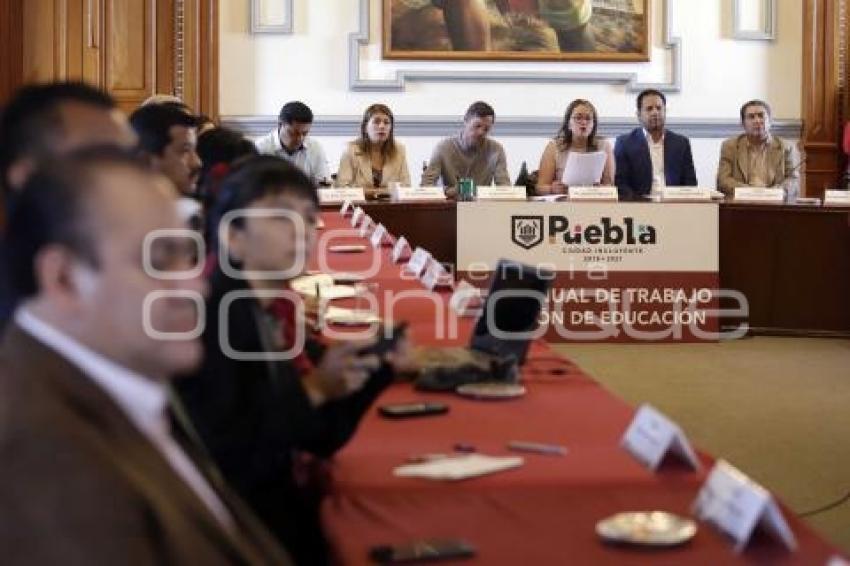 REGIDORES . PLAN ANUAL COMISIÓN EDUCACIÓN