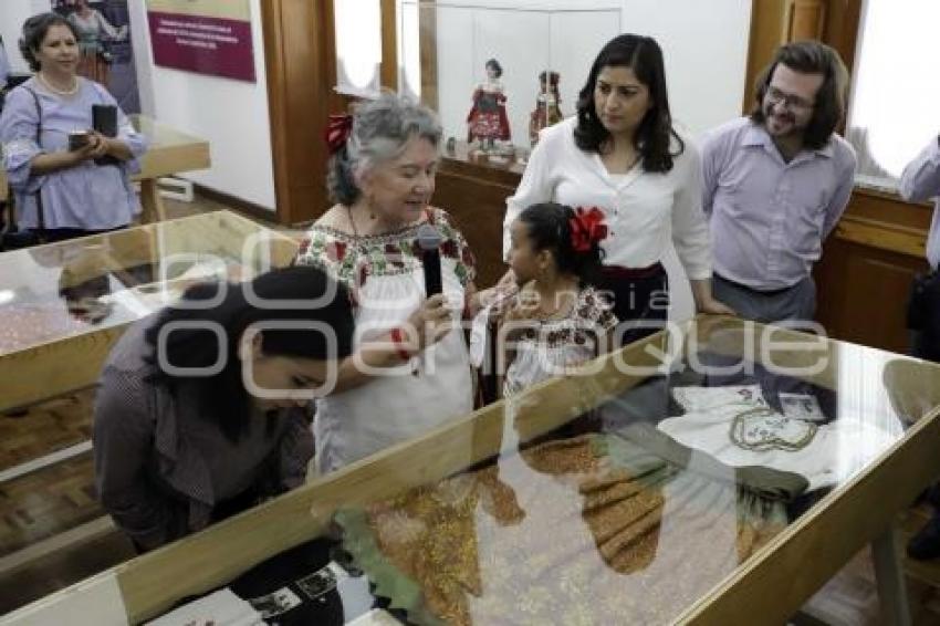 EXPOSICIÓN TRAJE DE LA CHINA POBLANA