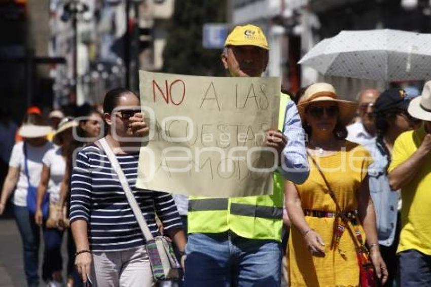 VISITA AMLO . MANIFESTACIÓN