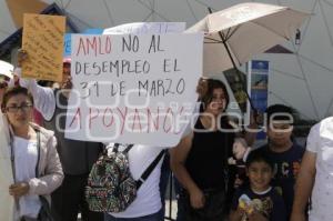 AMLO . MANIFESTACIÓN . CENTRO EXPOSITOR