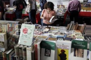 GOBIERNO MUNICIPAL . FERIA DEL LIBRO