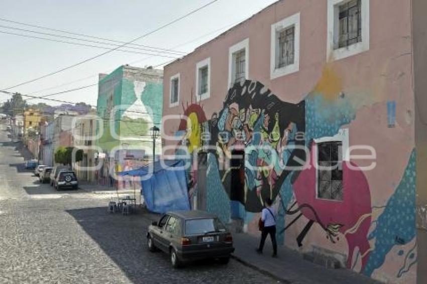 NOCHE DE MUSEOS . TURIBUS BARRIOS