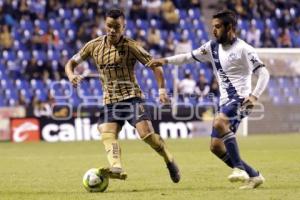 FÚTBOL . CLUB PUEBLA VS PUMAS