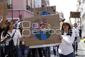 MANIFESTACIÓN CONTRA CAMBIO CLIMÁTICO