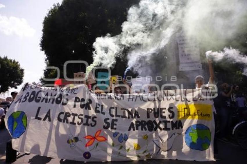 MANIFESTACIÓN CONTRA CAMBIO CLIMÁTICO