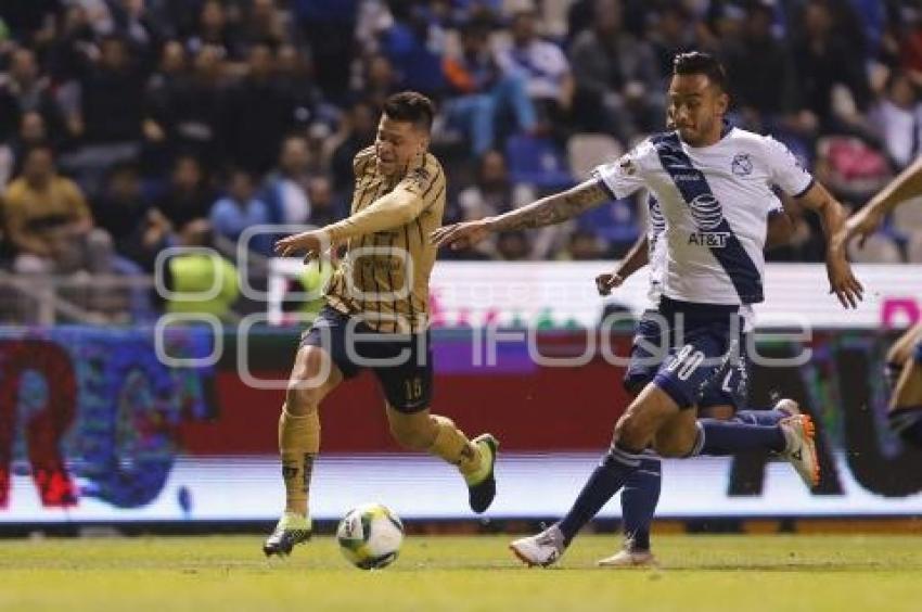 FÚTBOL . CLUB PUEBLA VS PUMAS