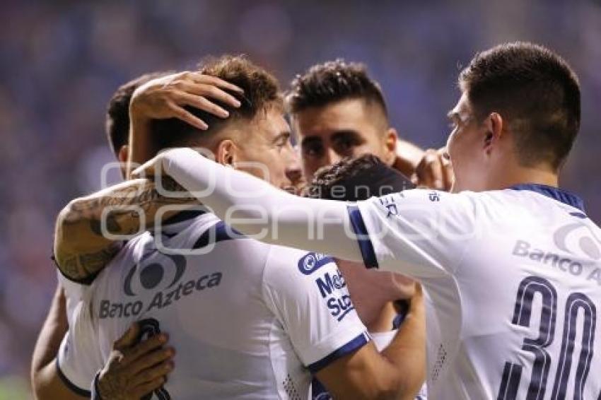 FÚTBOL . CLUB PUEBLA VS PUMAS