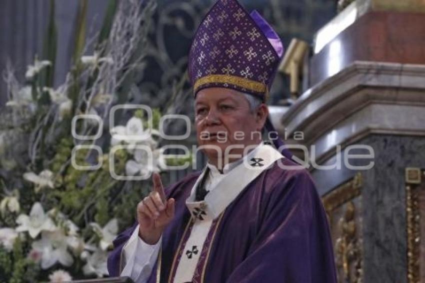 MISA DOMINICAL . CATEDRAL
