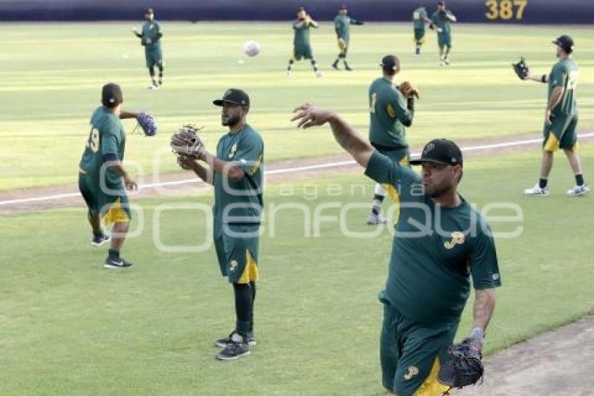 PERICOS DE PUEBLA . ENTRENAMIENTO