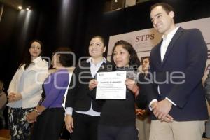 FERIA DEL EMPLEO DE LA MUJER