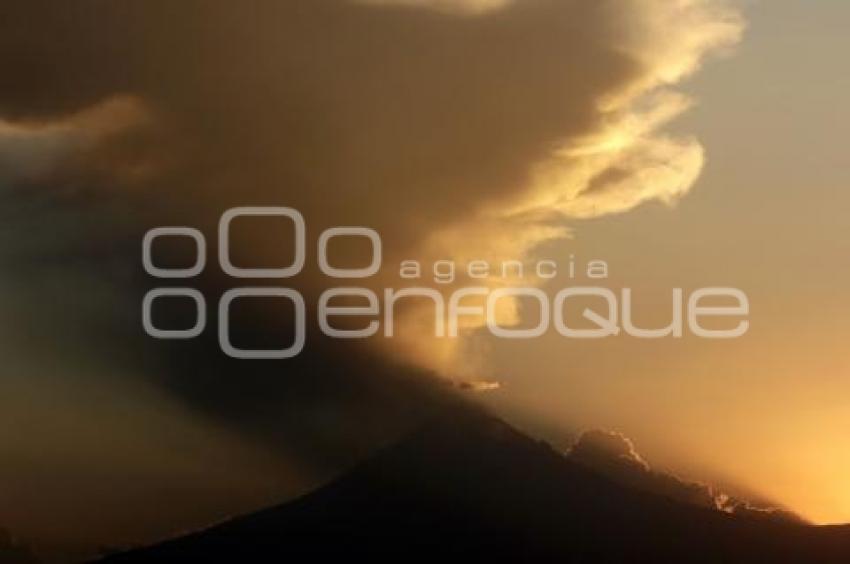 FUMAROLA POPOCATÉPETL