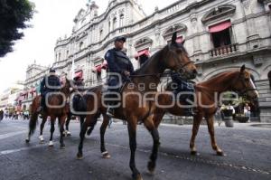 POLICÍA MONTADA