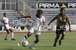 FUTBOL FEMENIL . LOBOS BUAP VS PUMAS