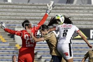 FUTBOL FEMENIL . LOBOS BUAP VS PUMAS