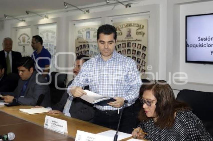 CONGRESO . COMITÉ ARRENDAMIENTO Y ADQUISICIONES