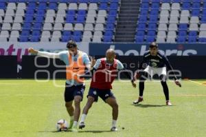 ENTRENAMIENTO CLUB PUEBLA