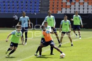 ENTRENAMIENTO CLUB PUEBLA