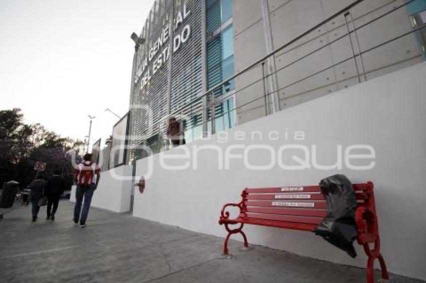 FEMINICIDIOS . BANCO ROJO