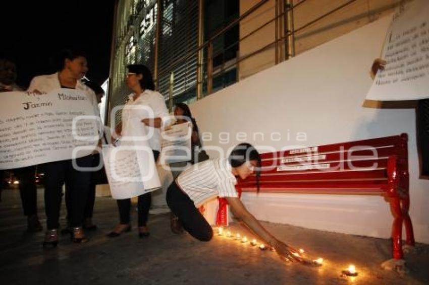 FEMINICIDIOS . BANCO ROJO