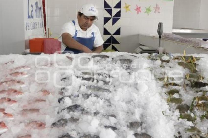 TIANGUIS CUARESMEÑO