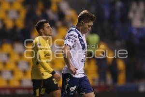 FÚTBOL . CLUB PUEBLA VS MONARCAS