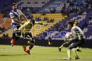 FÚTBOL . CLUB PUEBLA VS MONARCAS