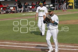 BÉISBOL . PERICOS VS PIRATAS