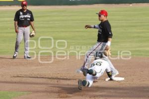 BÉISBOL . PERICOS VS PIRATAS