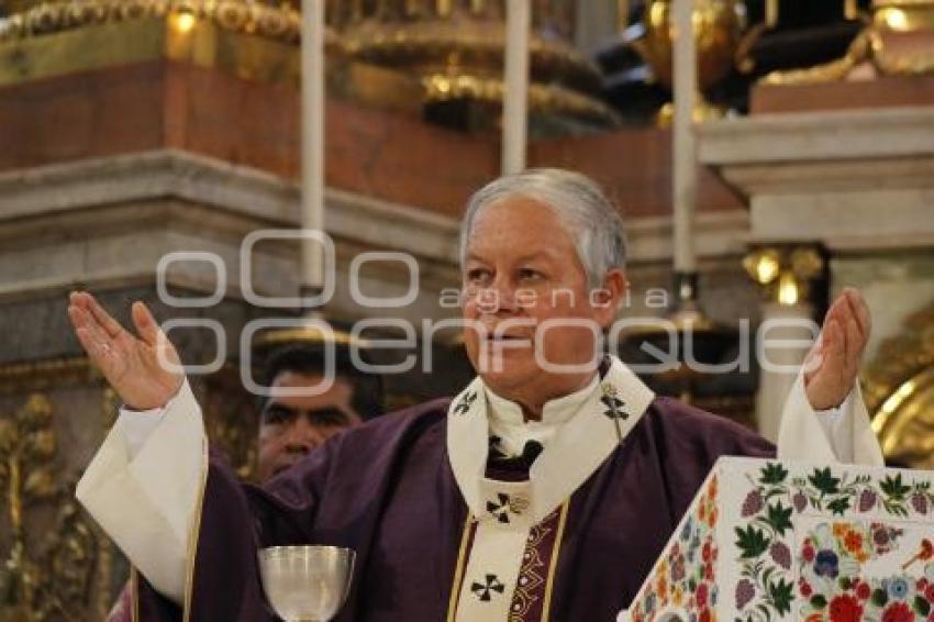 MISA DOMINICAL . CATEDRAL