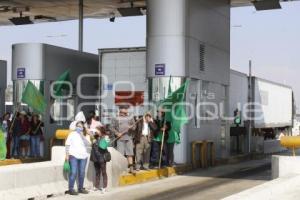 MANIFESTACIÓN . AUTOPISTA