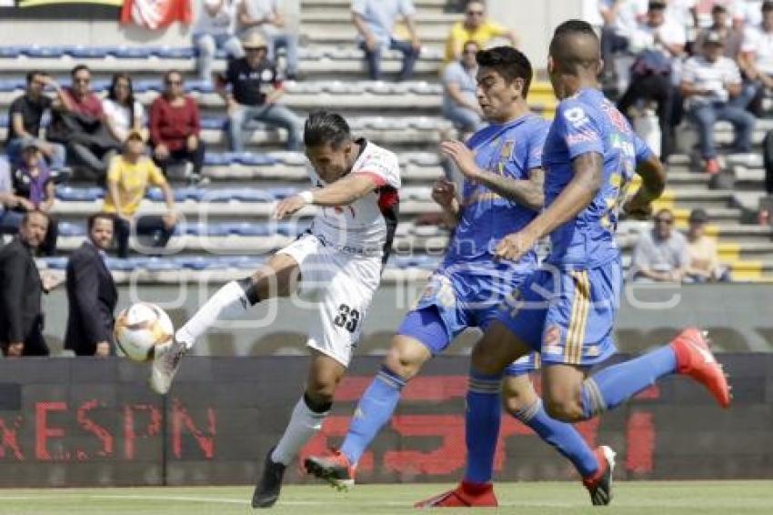 FÚTBOL . LOBOS BUAP VS TIGRES