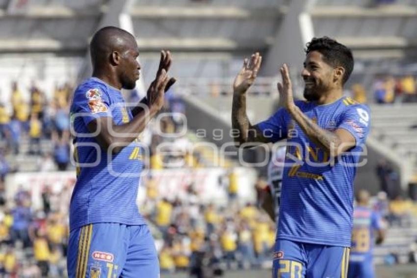 FÚTBOL . LOBOS BUAP VS TIGRES