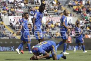 FÚTBOL . LOBOS BUAP VS TIGRES