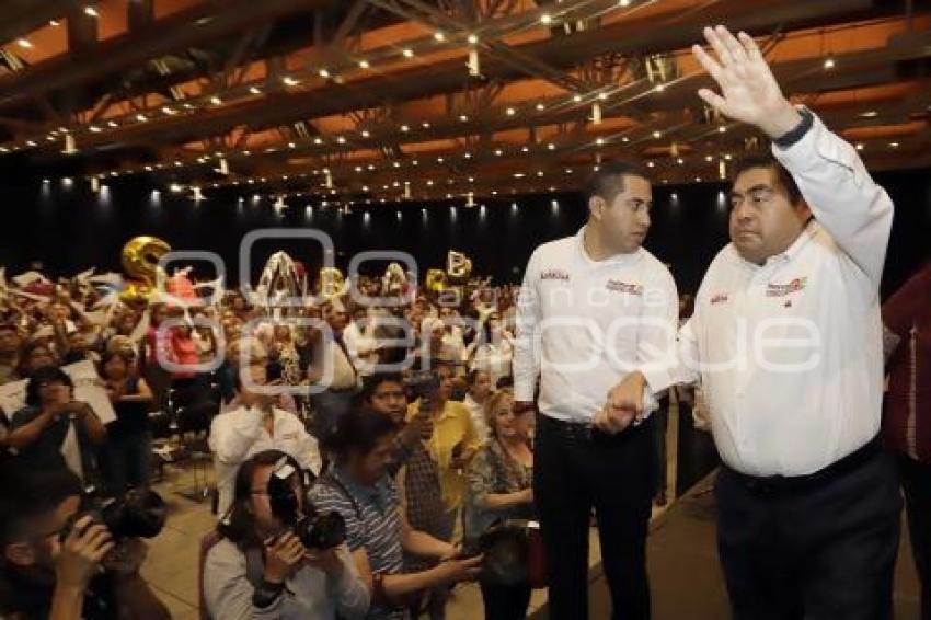 MIGUEL BARBOSA . TRABAJADORES DEL ESTADO