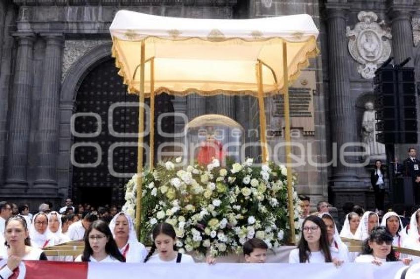 PROCESIÓN . VIERNES SANTO