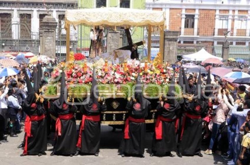 PROCESIÓN . VIERNES SANTO