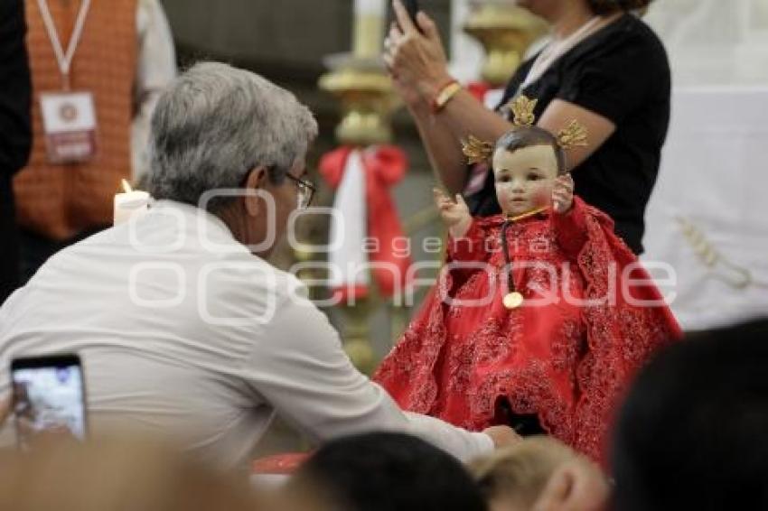 VIERNES SANTO . NIÑO DOCTOR