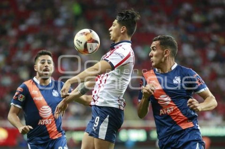 FÚTBOL . CHIVAS VS CLUB PUEBLA