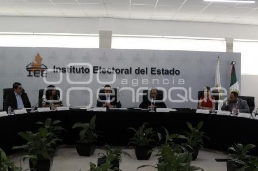 IEE SESIÓN EXTRAORDINARIA