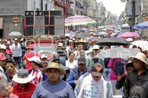 COMERCIANTES DE SAN MARTÍN TEXMELUCAN . MANIFESTACIÓN