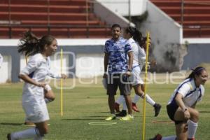 CLUB PUEBLA FEMENIL . ENTRENAMIENTO