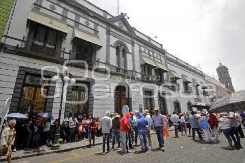 COMERCIANTES DE SAN MARTÍN TEXMELUCAN . MANIFESTACIÓN