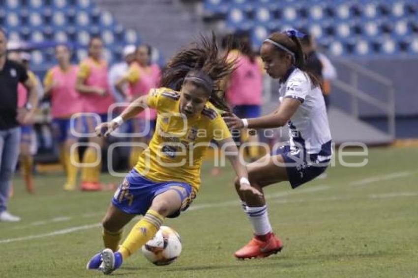 FUTBOL FEMENIL . CLUB PUEBLA VS TIGRES