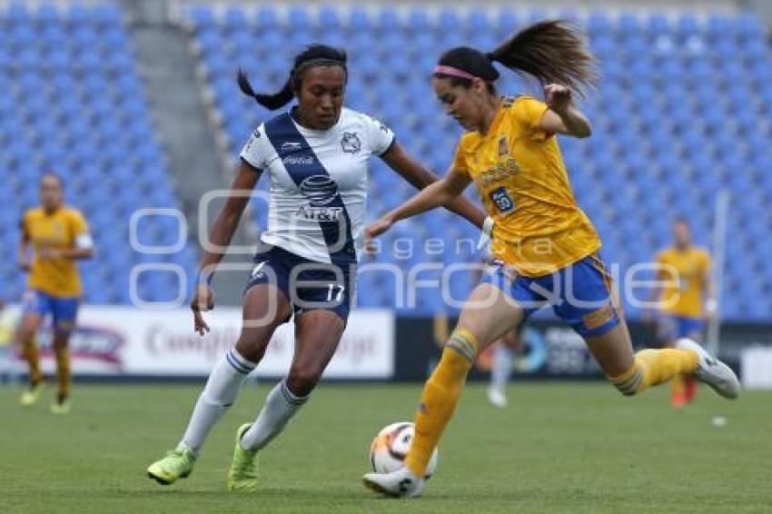 FUTBOL FEMENIL . CLUB PUEBLA VS TIGRES