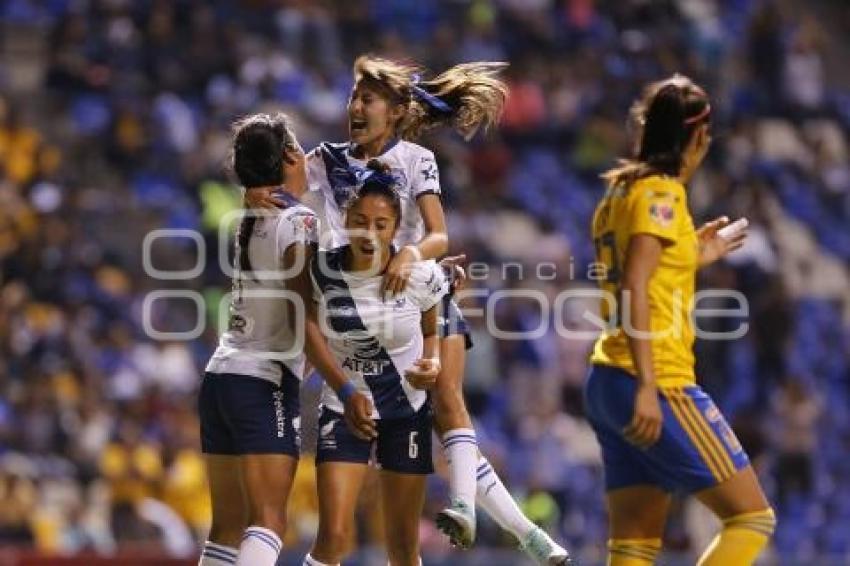 FUTBOL FEMENIL . CLUB PUEBLA VS TIGRES