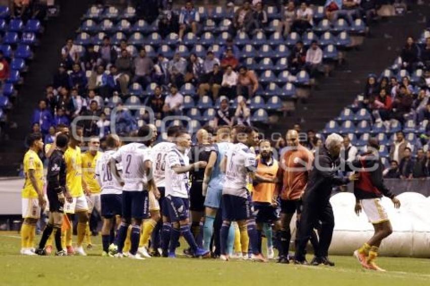 FUTBOL . CLUB PUEBLA VS TIGRES