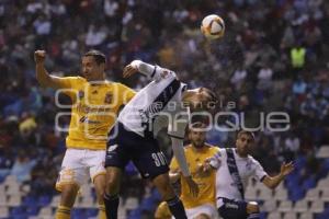 FUTBOL . CLUB PUEBLA VS TIGRES
