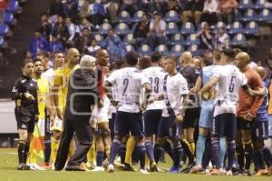 FUTBOL . CLUB PUEBLA VS TIGRES